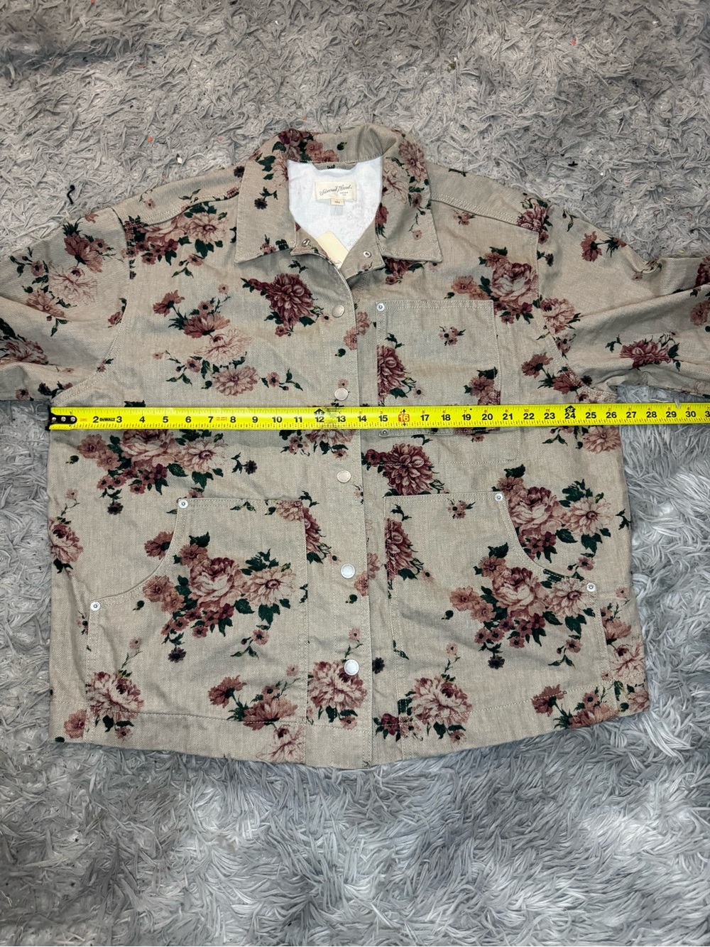 Universal Thread Women’s Floral Denim Chore Coat - Khaki Size Large NWT - Picture 8 of 9
